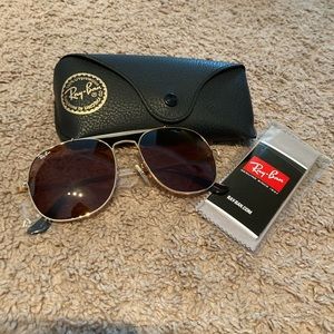 Rayban 3561 gold frame with brown/red lenses